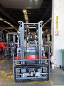 HELI <span class=keywords><strong>CPCD30</strong></span> Nieuwe 3-tons dieselheftruck, interne verbranding heftruck, K2-serie voor fabriekswerkzaamheden, magazijn, wederverkoop - Product Image 4