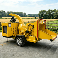 Broyeur de bois à tambour avec système hydraulique, affichage intelligent, pour la broyage de grumes et de branches entières, destiné aux travaux d'aménagement paysager