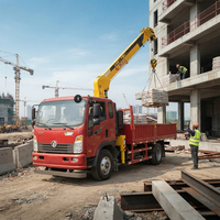 Grue de levage de marchandises montée sur camion de 5 tonnes Xinfeigong, grue hydraulique pour camion avec double stabilisateur et flèche télescopique