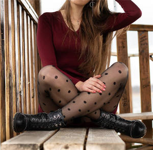 <span class=keywords><strong>2022</strong></span> printemps nouveau sans couture <span class=keywords><strong>noir</strong></span> tache maille bas femmes sexy japonais bas femmes collants <span class=keywords><strong>vidéo</strong></span> - Product Image 3