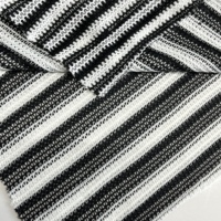 Tissu en tricot bouclé à rayures noires et blanches, tissu en tweed texturé épais pour vêtements, veste, robe