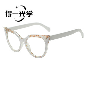 กรอบแว่นตาแบบ Cat Eye เลนส์ PC ป้องกันแสงสีฟ้า สำหรับทุกเพศ แบบเต็มกรอบ - Product Image 5