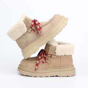 Nouvelles bottes d'hiver en fourrure, bottes chaudes en coton pour femmes, chaussures d'extérieur pour femmes, chaussures de haute qualité pour femmes - Product Image 1