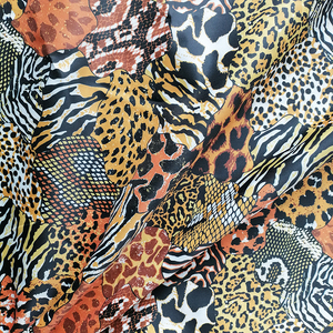 Tissu de doublure en sergé de polyester imprimé patchwork animaux de la <span class=keywords><strong>jungle</strong></span> KUANGHENG pour vestes et costumes, accepte la personnalisation - Product Image 1