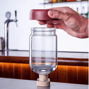 Botella de Vidrio de Borosilicato de Alta Calidad de 450 ml y 800 ml para Bebidas, Jugos de Frutas y Vino, con Tapón y Fondo Colorido Serigrafiado - Product Image 6