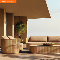 Fauteuil de salon d'extérieur en teck avec structure cannelée, chaise individuelle en tissu d'extérieur pour complexe hôtelier, jardin et zone de loisirs en plein air