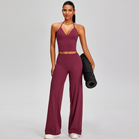 Conjunto de 2 piezas OEM personalizado para mujer: Top corto halter con cuello en V profundo y pantalones de pierna ancha de cintura alta con control de abdomen, ropa deportiva casual.