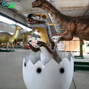 Modèle de dinosaure bébé animatronique en résine Gecai, sorti de son œuf, avec son réaliste et personnalisable - Product Image 5