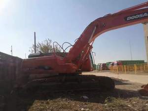 Excavatrice d'occasion, matériel de terrassement, DOOSAN DX300LC à vendre - Product Image 4