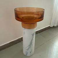 Lavabo sur pied ovale en résine transparente multicolore personnalisable, imitation pierre, pour hôtels