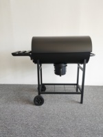 Barbecue moderne en fer avec assemblage facile et revêtement en poudre, réglable pour les occasions et les fêtes en extérieur