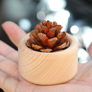Diffuseur en bois massif (pin, noyer noir, hêtre) pour huiles essentielles – Support d'aromathérapie pour voiture et maison – Article artisanal, cadeau - Product Image 2