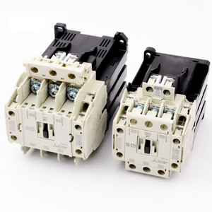 Contactor de CA/CC Mitsubishi SD-T21 DC24V, 3 polos, 23A, 2NO+2NC, 2A2B, bobina de control para motor - Product Image 1