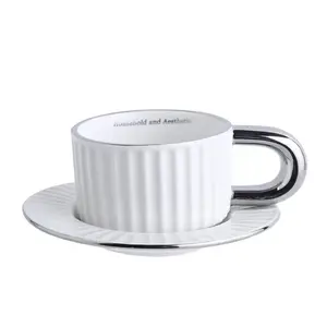 실버 디자인 세라믹 에스프레소 컵과 접시로 사용자 정의 커피 잔 로고 인쇄