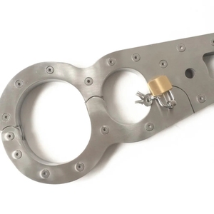 Schwarzer Kaiser Edelstahl Hand- und Fußfesseln Fesselset BDSM Fetisch Bondage Erwachsenenspiele Spielzeug für Paare - Product Image 4