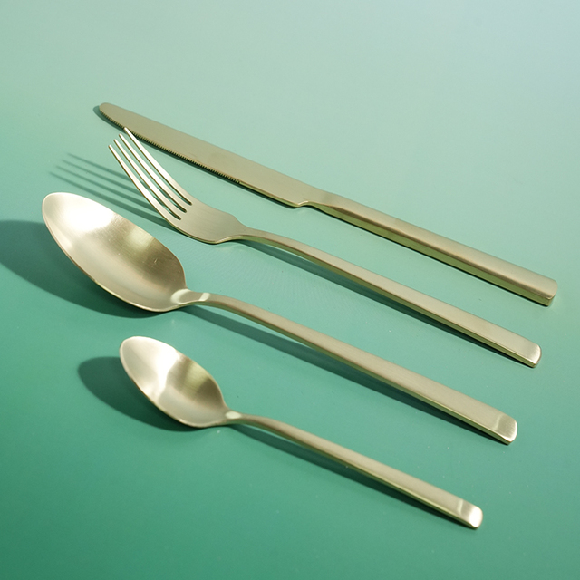 Unique Champagne Gold Stainless Steel Cutlery Dinner Knife Fork Spoon Elegant Matte Gold Flatware Set