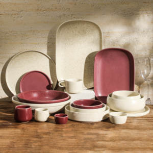 <span class=keywords><strong>Design</strong></span> de taches populaires vaisselle vintage nordique blanche <span class=keywords><strong>ensemble</strong></span> d'assiettes en grès tasse en céramique ensembles de vaisselle modernes - Product Image 1