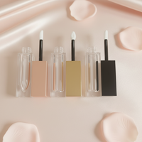 Bouchon carré en PETG pour flacon de brillant à lèvres avec pinceau, impression sérigraphique dorée, emballage cosmétique pour huile/brillant à lèvres – Fournisseur d'usine