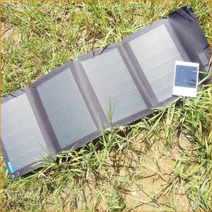 Carga de energía solar flexible renovable de 12 voltios para luz solar - Product Image 2