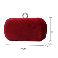 Sac de soirée Zeyu pour femme en fausse fourrure avec anneau en strass et chaîne, sac à bandoulière pour mariage et rendez-vous, sac en fausse fourrure ODM/OEM