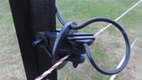 Weerbestendige Pinlock-isolator voor stalen palen, hoog isolerende elektrische afrasteringsaccessoires voor rundvee- en paardenafrasteringen