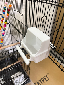 Luxe Grote Vierkante Grijze Metalen Vogelkooi Draagbare Knoopsluiting Solide Patroon Vogelhuisje Voor Papegaai Buitenshuis Thuisgebruik Doos - Product Image 6