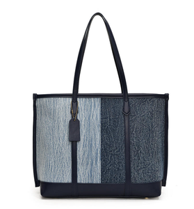 Bolso de compras de gran capacidad para mujer, versión coreana de moda, para las cuatro estaciones, nuevo diseño con cadena para llevar al hombro o cruzado. - Product Image 3