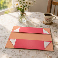 Boîte en papier magnétique pliable de luxe avec logo UV personnalisé et laminage mat pour l'emballage