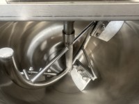 Marmite industrielle à double enveloppe de 300 L avec agitateur, type basculant, pour la production de sauces, confitures et pâtes de viande