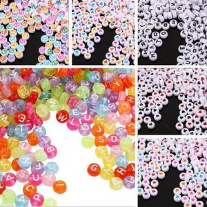 Cuentas acrílicas cuadradas con letras planas de 500 <span class=keywords><strong>g</strong></span> por bolsa, ideales para hacer joyas DIY con patrones de letras - ¡Venta caliente! - Product Image 4