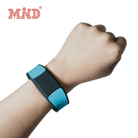 13.56Mhz NTAG 213/ NTAG 215/ NTAG 216 Bracelets à main Bracelets en silicone avec puce NFC personnalisée avec logo