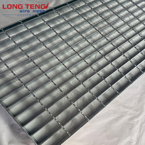 ตะแกรงเหล็กชุบสังกะสีรับน้ำหนักได้มาก สำหรับปิดรางระบายน้ำ แผ่นตะแกรงเหล็กสำหรับทางเดิน - Product Image 6