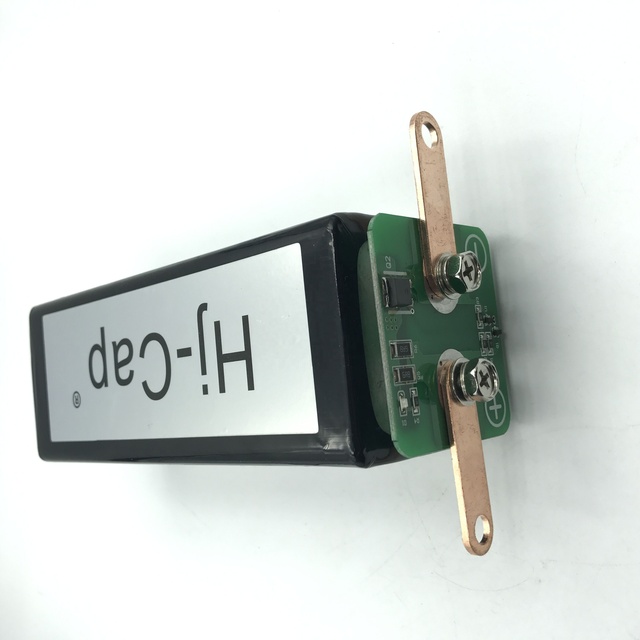 Super High 2.7V3000f Farad Screw Capacitor with Bars and protection Board 2.7V 3000F