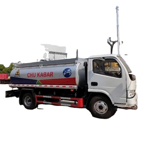 Camion-citerne à carburant CLW 4x2 5000 litres, citerne à carburant de 5 m³, mini-citerne de livraison de carburant - Product Image 2