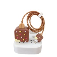 Mskwee OEM 4 EN 1 Protecteur de câble de dessin animé Protecteur de cordon de téléphone pour téléphone 18W/20W Chargeur rapide Organisateur de protection de câble