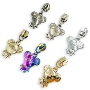 Ventes chaudes, tirettes de fermeture éclair en métal de haute qualité, forme personnalisée - Product Image 1