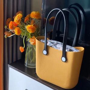 Gran oferta 2025, bolsos de mano a la moda Eva, bolso de silicona con agujeros para la playa, bolso de playa de plástico, bolso de mano Eva personalizado portátil - Product Image 5