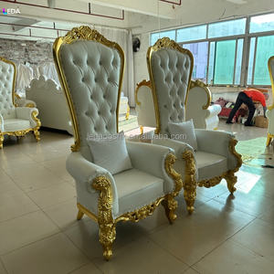 เก้าอี้บัลลังก์ LEDA รุ่น King And Queen แบบพนักสูง สีทองเงิน สำหรับเจ้าบ่าวเจ้าสาวในงานแต่งงานสุดหรู - Product Image 5