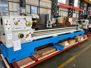 Tour manuel horizontal de bureau robuste CA6150*4000 pour le filetage de tuyaux métalliques – Tour universel conventionnel - Product Image 5