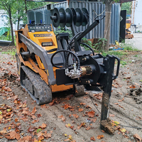 Mini chargeuse sur pneus Derette XC1100 avec accessoire de charrue vibrante Hydraulique à haut débit pour l'installation de tuyaux et de câbles