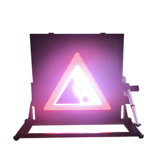 Pantalla LED Plegable para Exteriores, Señalización de Tráfico, Montaje en Suelo, Marco de Acero, IP65, Luz Intermitente Continua No Reflectante - Product Image 2
