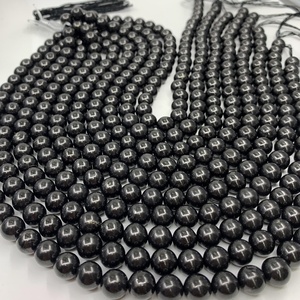 Commercio all'ingrosso naturale 6-12mm Russia Shungite gemma colore nero perlina allentata stong minerale Shungite <span class=keywords><strong>String</strong></span> - Product Image 5