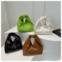 Sac à main de style personnalisé pour femmes Sac à main de couleur unie de luxe Sacs à main et sacs à main souples pour dames à la mode