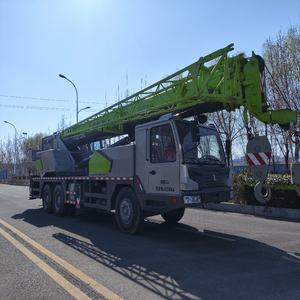 Grúa Móvil sobre Camión ZOOMLION ZTC250 de 25 Toneladas, Marca Líder China, con Pluma Principal en Forma de U de 4 Secciones, en Stock - Product Image 2