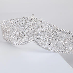 ชุดเดรสงานแต่งงานมงกุฎเพชรเซอร์คอนระดับไฮเอนด์ลายดอกไม้ประดับแบบคาดศีรษะสำหรับเจ้าหญิงวันเกิด - Product Image 2