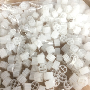 Medio Filtrante Biológico para Agua, Reactor <span class=keywords><strong>de</strong></span> Biopelícula MBBR para <span class=keywords><strong>Tratamiento</strong></span> <span class=keywords><strong>de</strong></span> Aguas Residuales <span class=keywords><strong>de</strong></span> Estanques <span class=keywords><strong>de</strong></span> Peces - Product Image 6