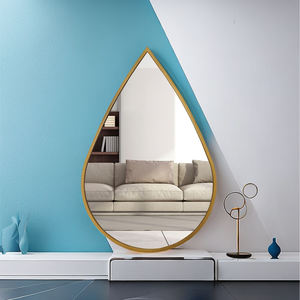 <span class=keywords><strong>Espejo</strong></span> Decorativo Moderno Personalizado con Marco Metálico Acabado Dorado, Tamaño Personalizable, Forma Irregular, <span class=keywords><strong>Espejo</strong></span> de Pared - Product Image 1