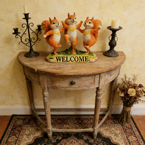 Estatua de Ardilla para Jardín con Letrero de Bienvenida, Lindo Trío de Figuras de Animales para Decoración de Porche y Patio, Escultura para Entrada de Casa de Campo - Product Image 3