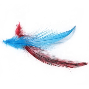 Plumes de cou de coq blanchies naturellement, teintes en <span class=keywords><strong>blanc</strong></span>, de 4 à 6 pouces, en gros, pour la fabrication de mouches de pêche à la mouche - Product Image 3