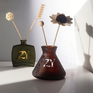 Haut de gamme 120ML 240ML cône rond <span class=keywords><strong>vide</strong></span> <span class=keywords><strong>glace</strong></span> givré ambre vert diffuseur bouteille en verre avec grand col - Product Image 1
